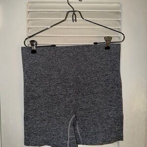 Colsie Dark Gray Women's Bike Shorts